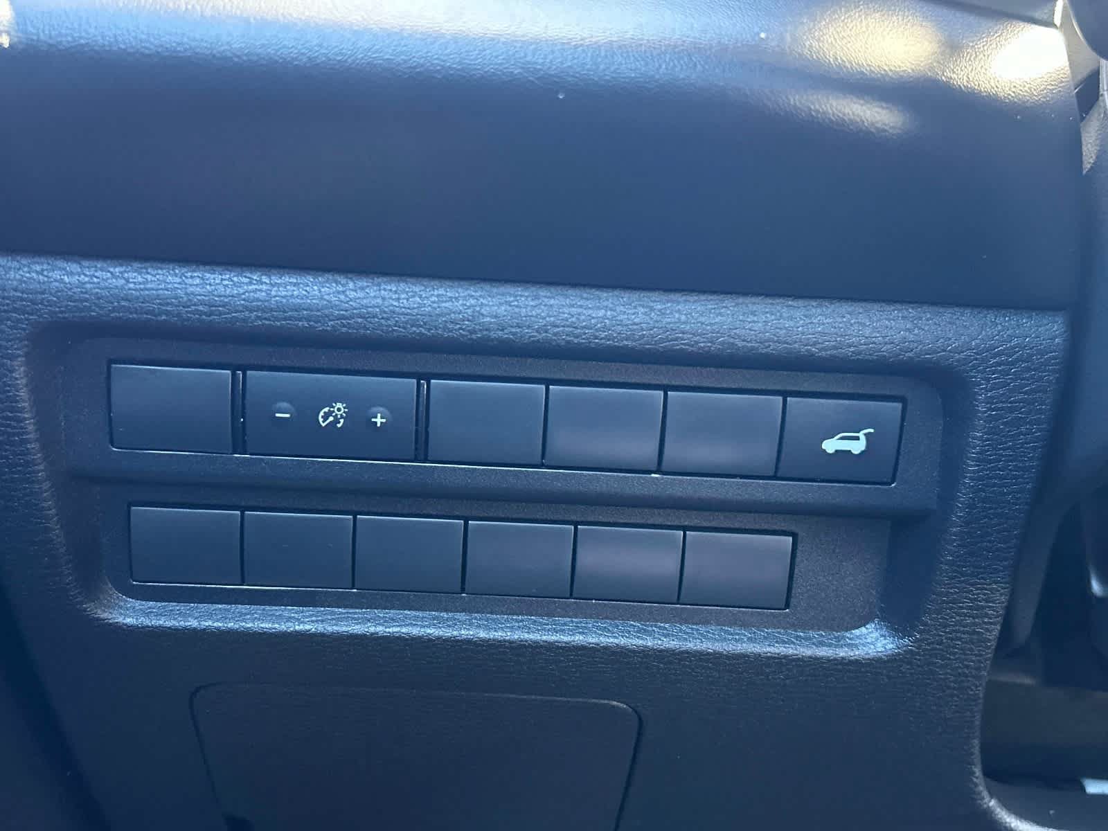 Used 2025 Mitsubishi Outlander SE AWD/4WD image 28