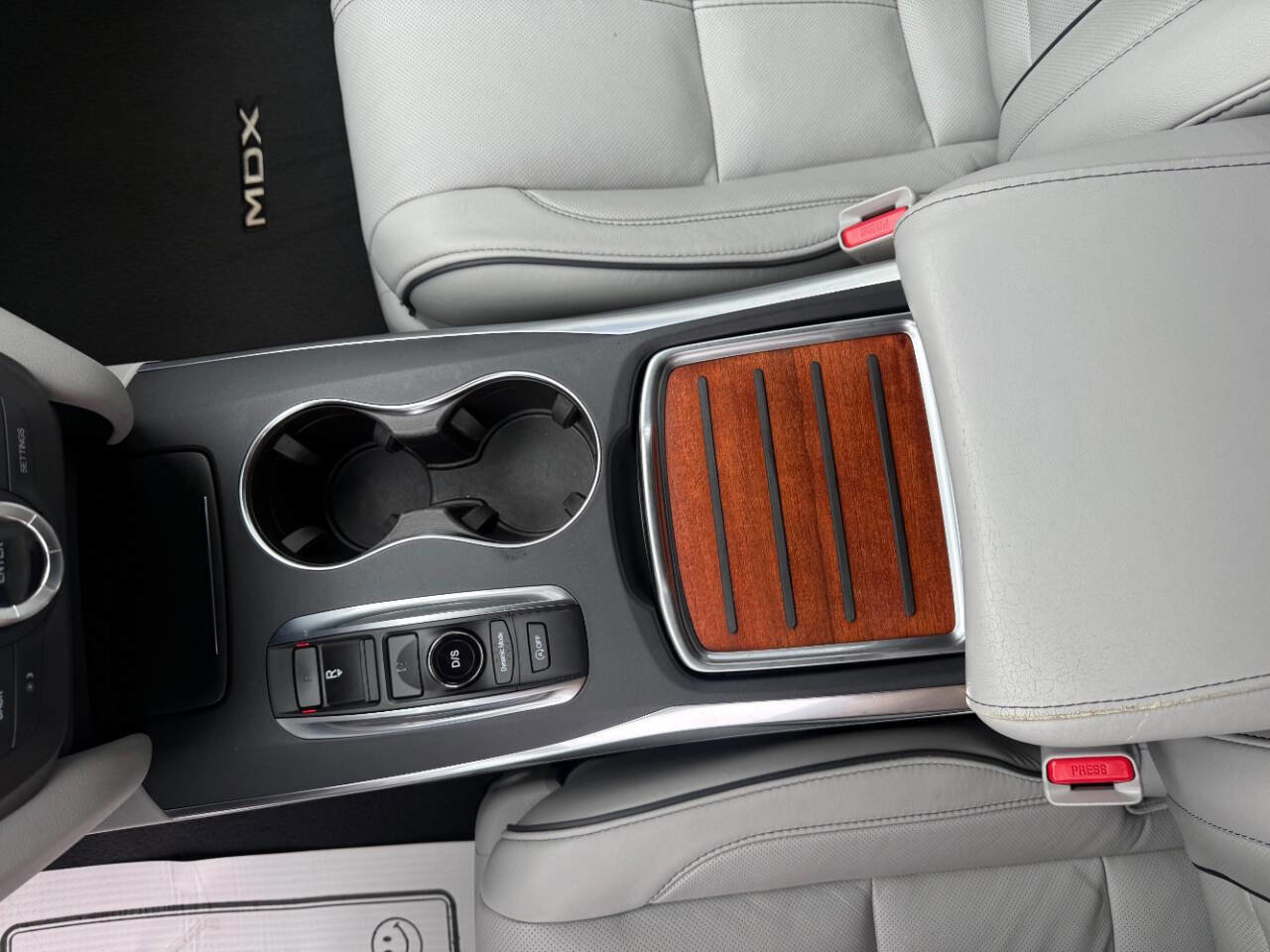 Used 2017 Acura MDX SH-AWD w/ Advance Package image 17