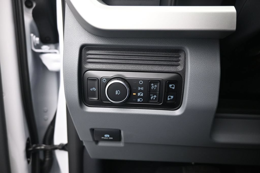 New 2026 Ford F350 XLT AWD/4WD image 12