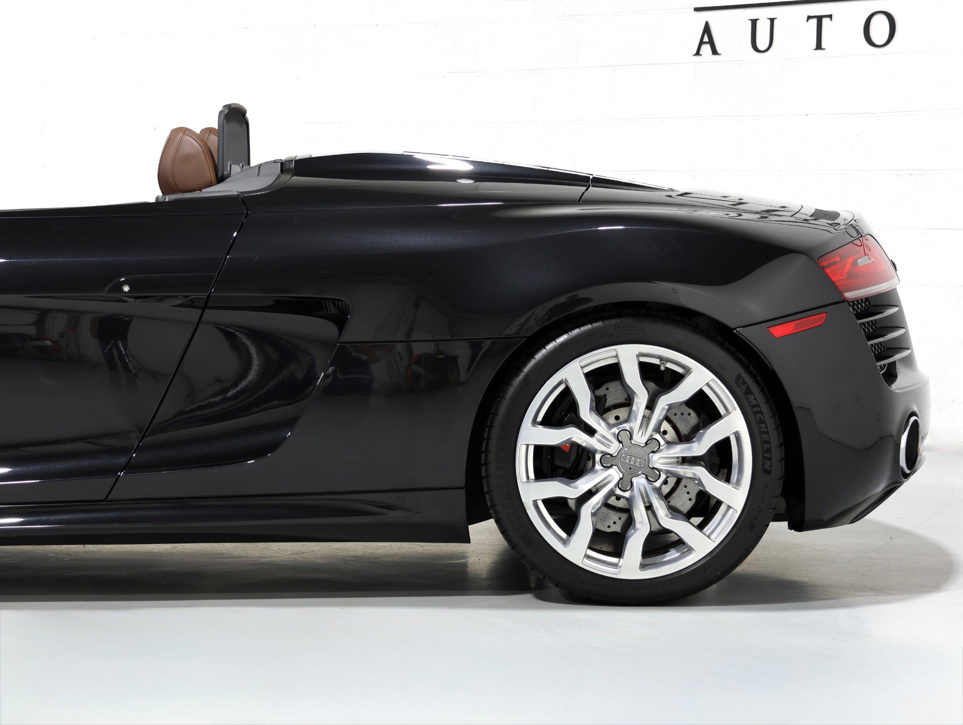 Used 2014 Audi R8 V10 AWD/4WD image 30