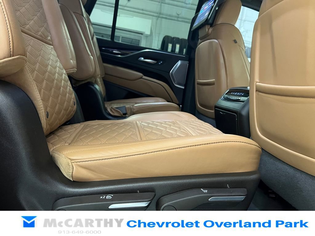 Used 2023 Cadillac Escalade Sport w/ Touring Package image 37