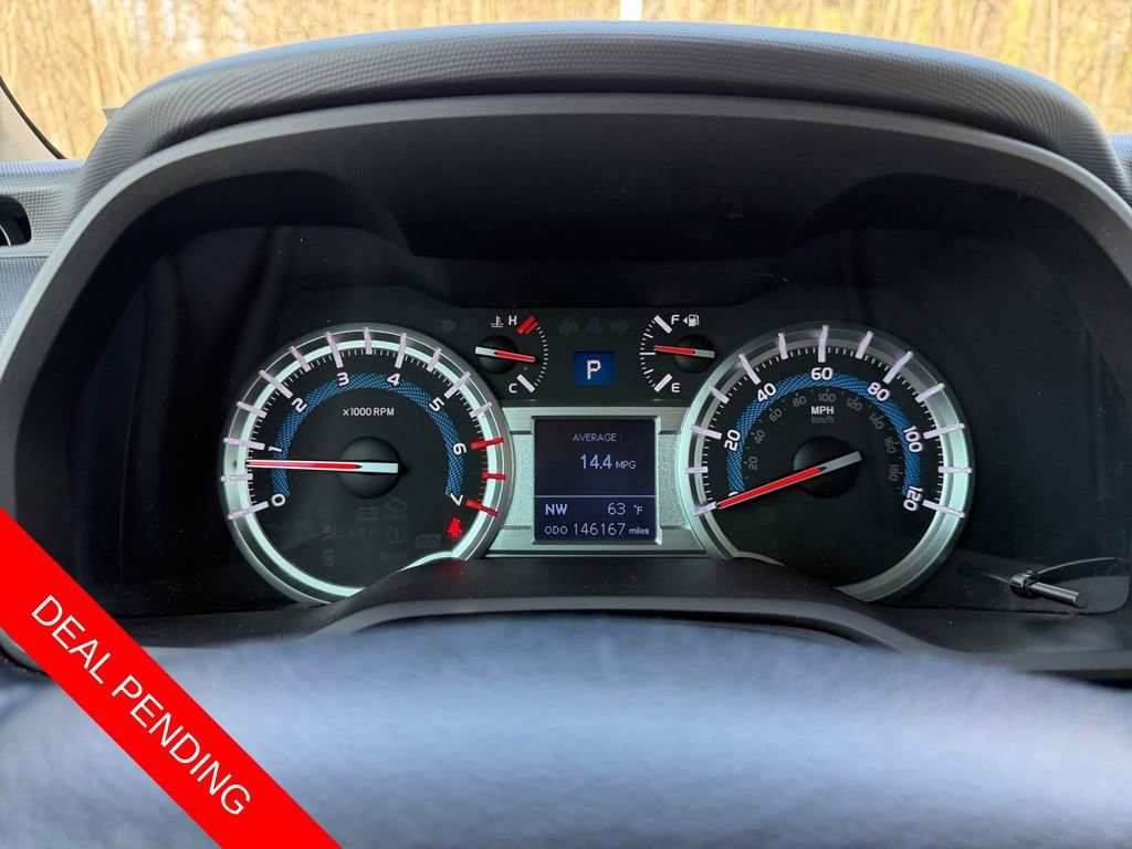 Used 2014 Toyota 4Runner SR5 image 16