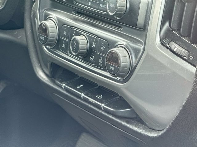 Used 2018 Chevrolet Silverado 1500 LT w/ All Star Edition AWD/4WD image 13