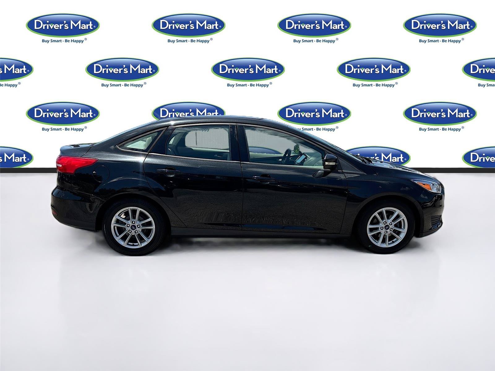 Used 2015 Ford Focus SE FWD image 8