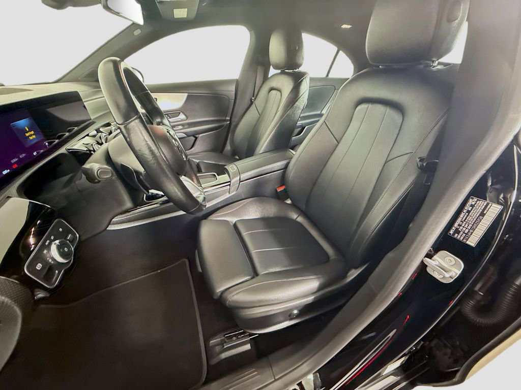 Used 2025 Mercedes-Benz CLA 250 4MATIC image 14