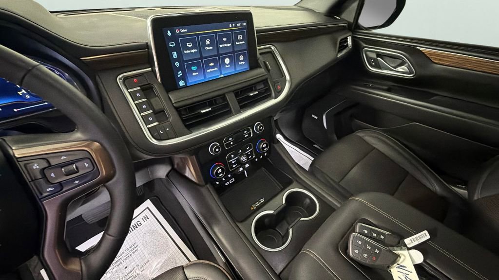 Certified 2023 Chevrolet Tahoe High Country AWD/4WD image 19