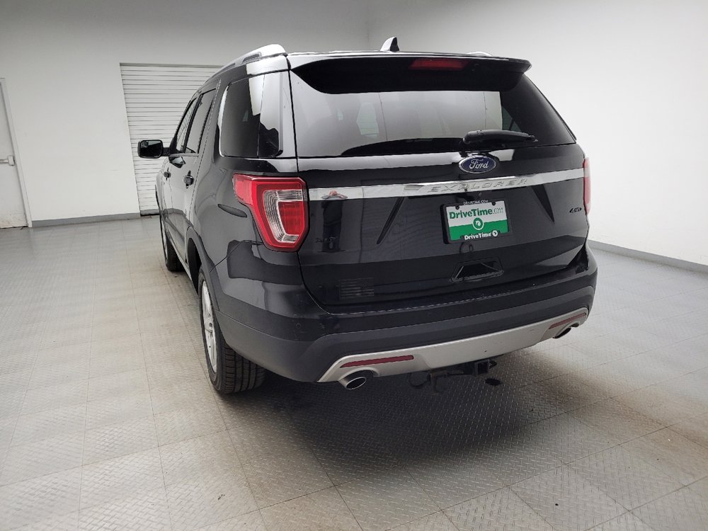 Used 2016 Ford Explorer XLT AWD/4WD image 6