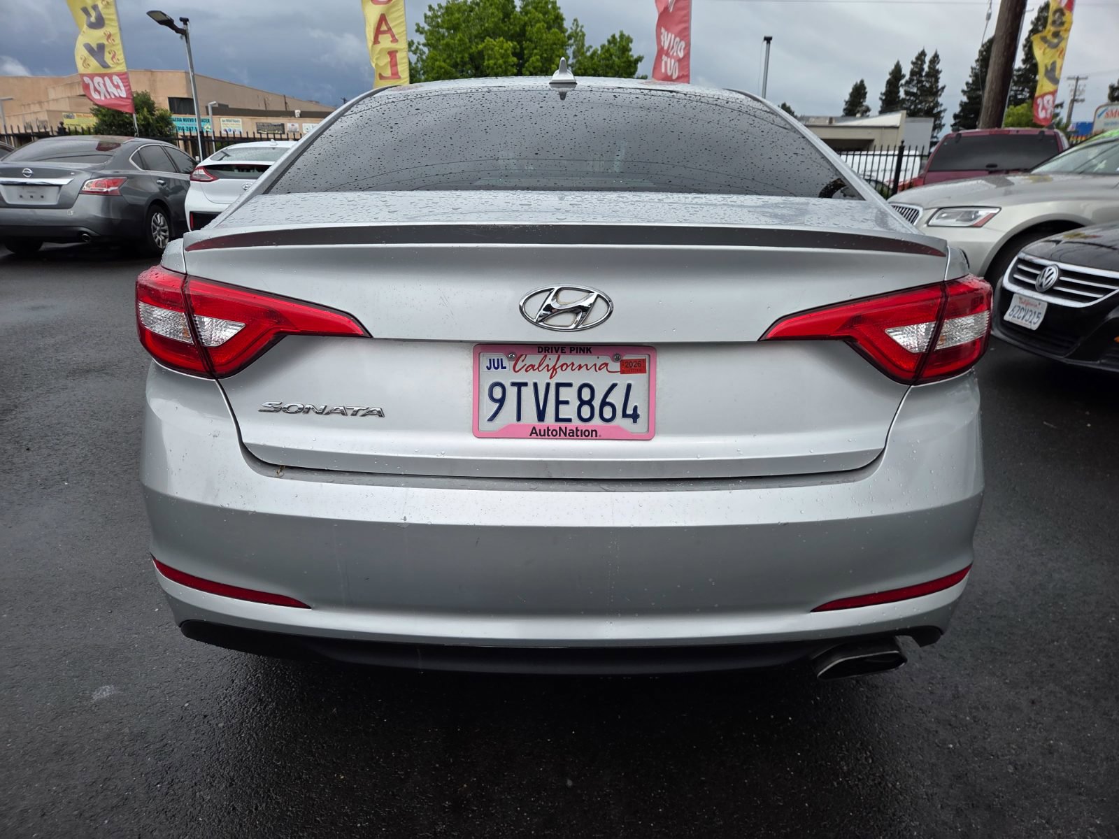 Used 2017 Hyundai Sonata SE FWD image 3