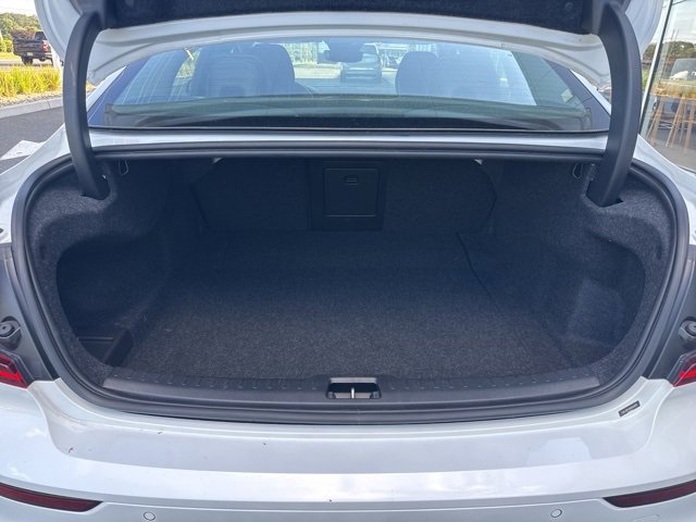 Certified 2024 Volvo S60 B5 Core image 12