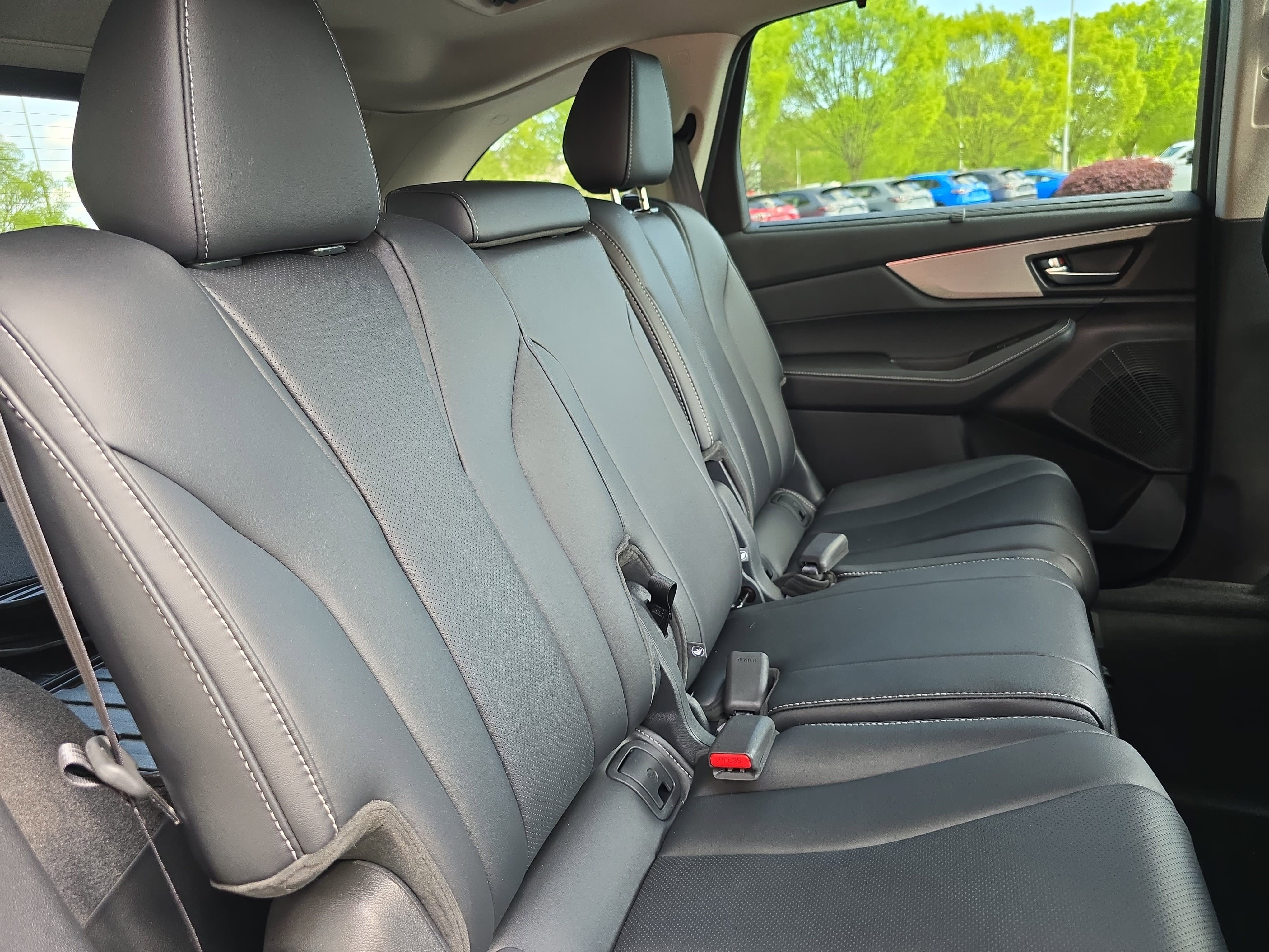 Used 2024 Acura MDX SH-AWD w/ Technology Package image 12