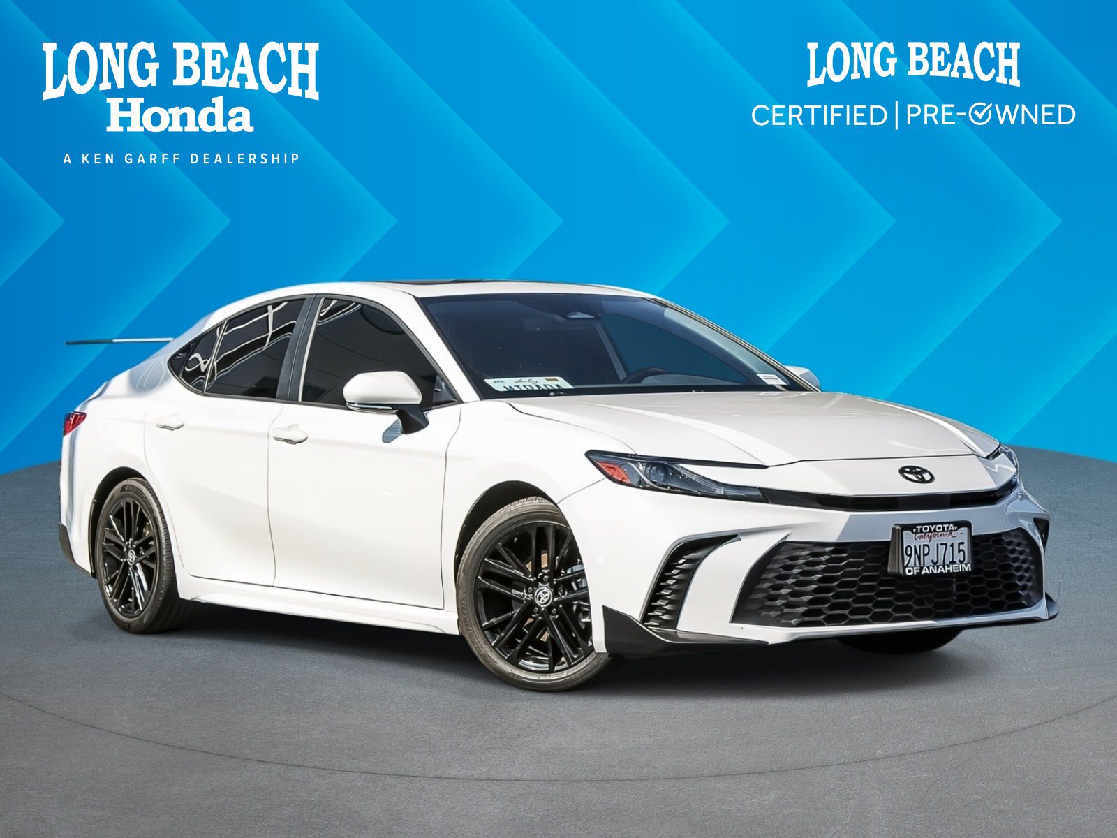 Used 2025 Toyota Camry SE w/ Convenience Package