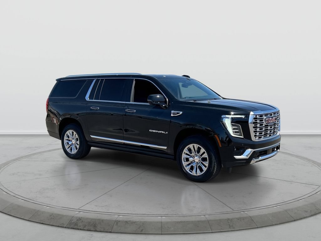 Used 2026 GMC Yukon XL Denali w/ Sun & Power Step Package AWD/4WD image 2