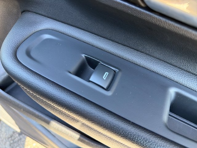 Used 2022 GMC Terrain SLE w/ Driver Convenience Package FWD image 23
