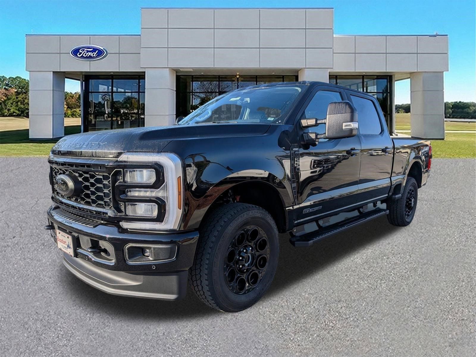 Certified 2026 Ford F250 Lariat w/ Black Appearance Package image 4