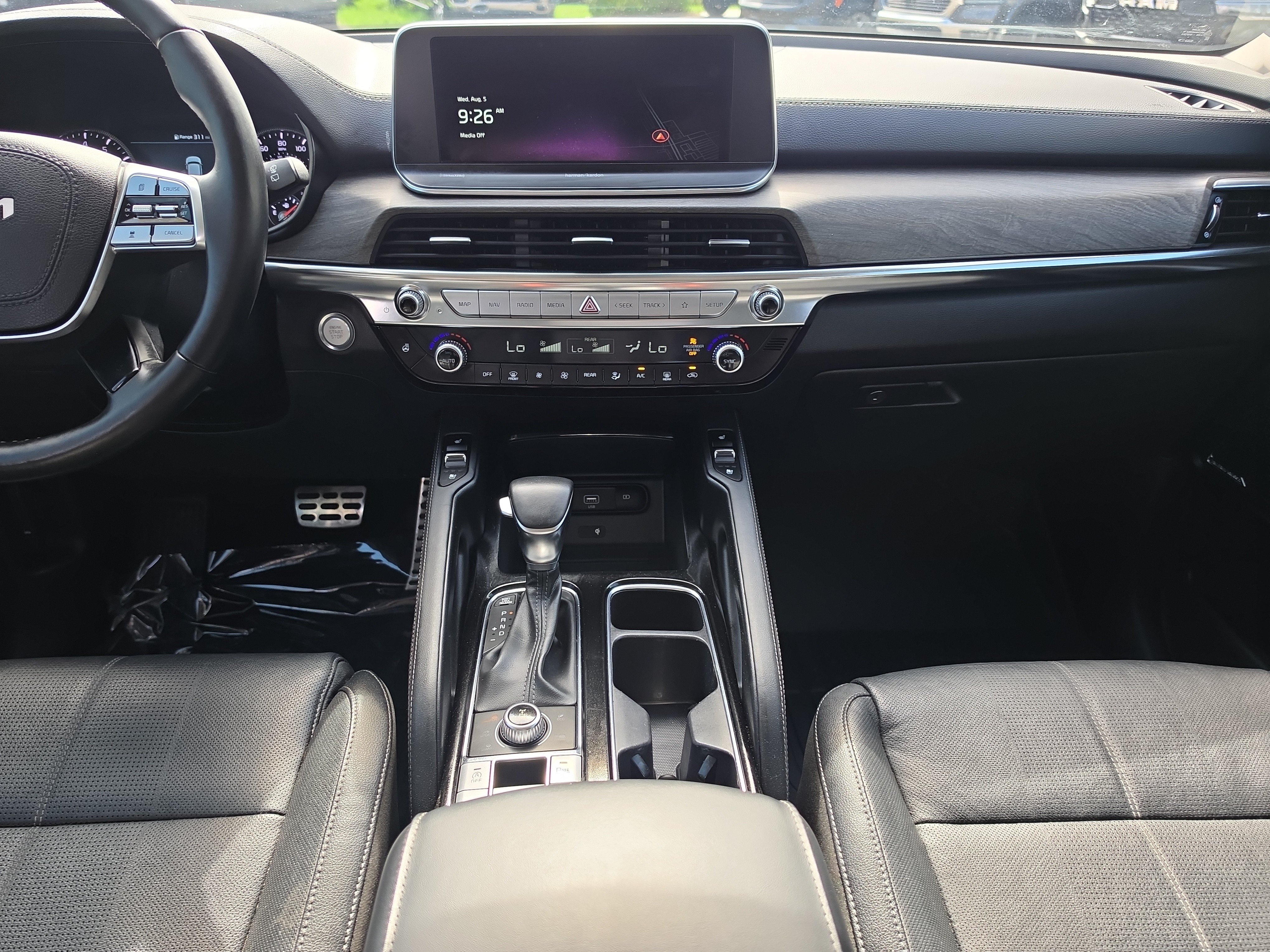 Certified 2022 Kia Telluride SX w/ Nightfall Edition Package AWD/4WD image 15