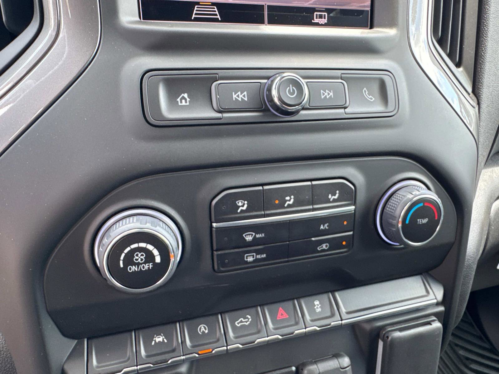 New 2025 Chevrolet Silverado 1500 Custom image 20