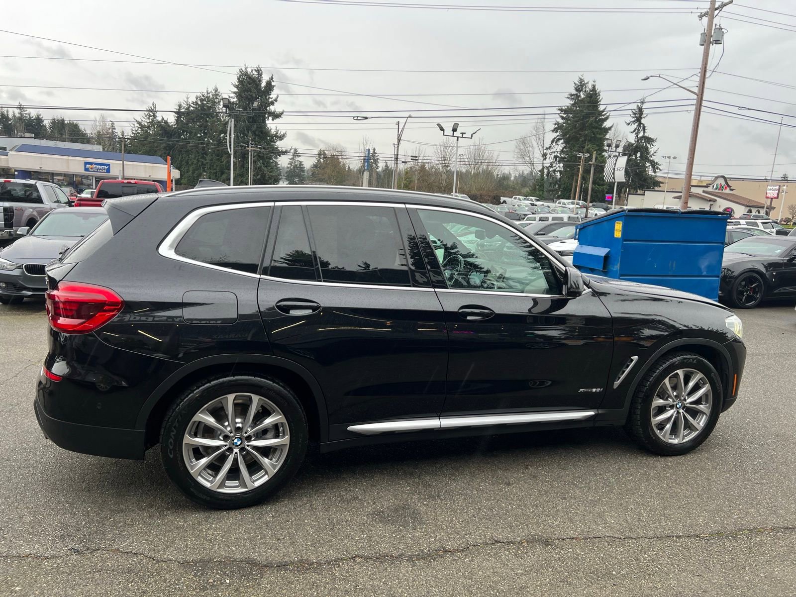 Used 2018 BMW X3 xDrive30i w/ Executive Package AWD/4WD image 6