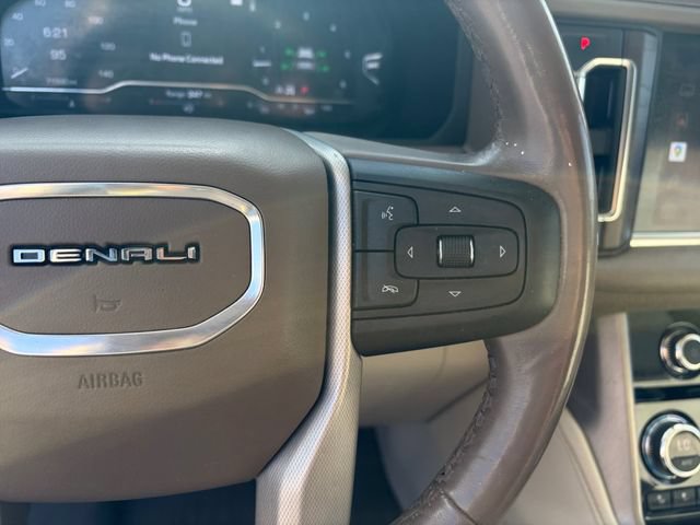 Used 2022 GMC Yukon XL Denali w/ Denali Ultimate Package AWD/4WD image 8