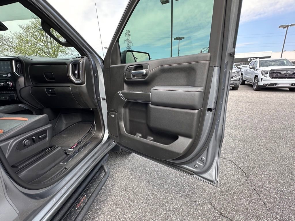 Used 2021 GMC Sierra 1500 AT4 w/ AT4 Value Package AWD/4WD image 15