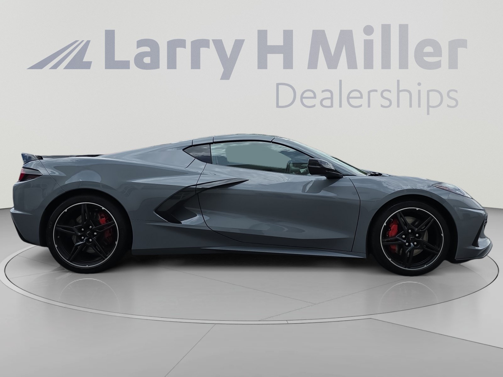 Used 2024 Chevrolet Corvette Stingray Preferred Cpe w/ Z51 Performance Package RWD image 6