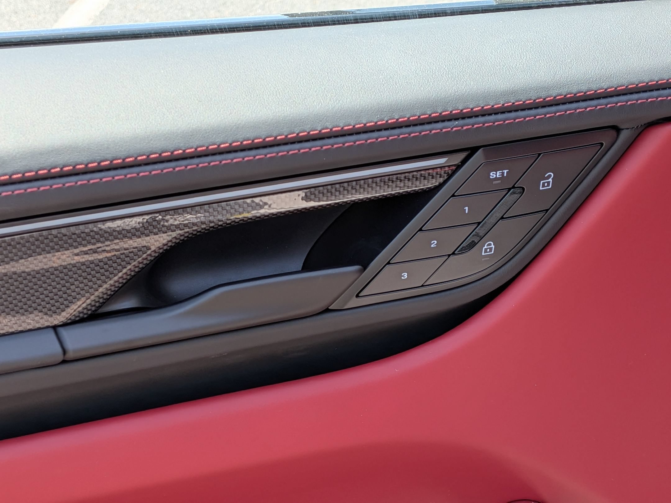 New 2026 Porsche Macan Turbo Electric AWD/4WD image 24