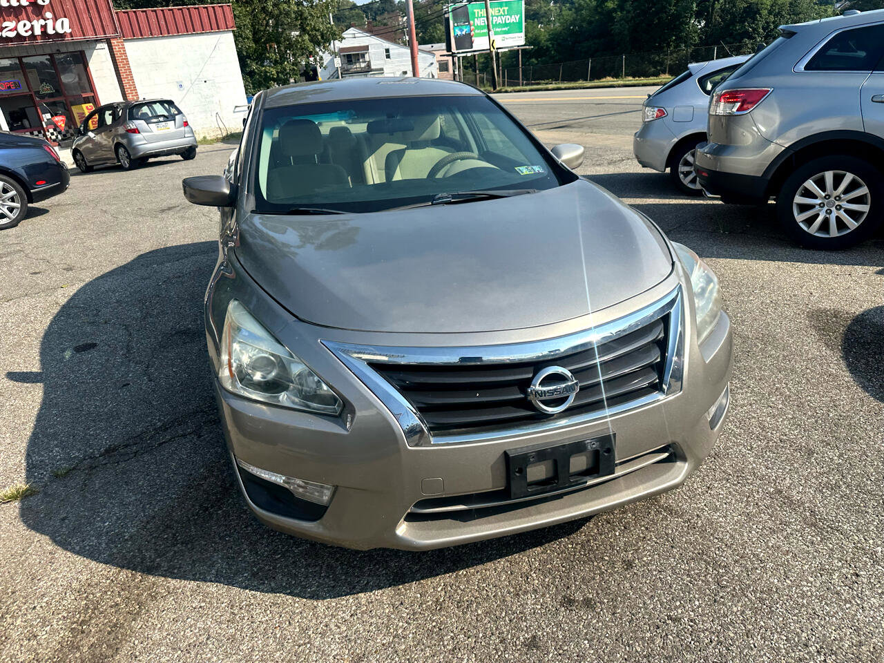 Used 2014 Nissan Altima 2.5 SV image 3