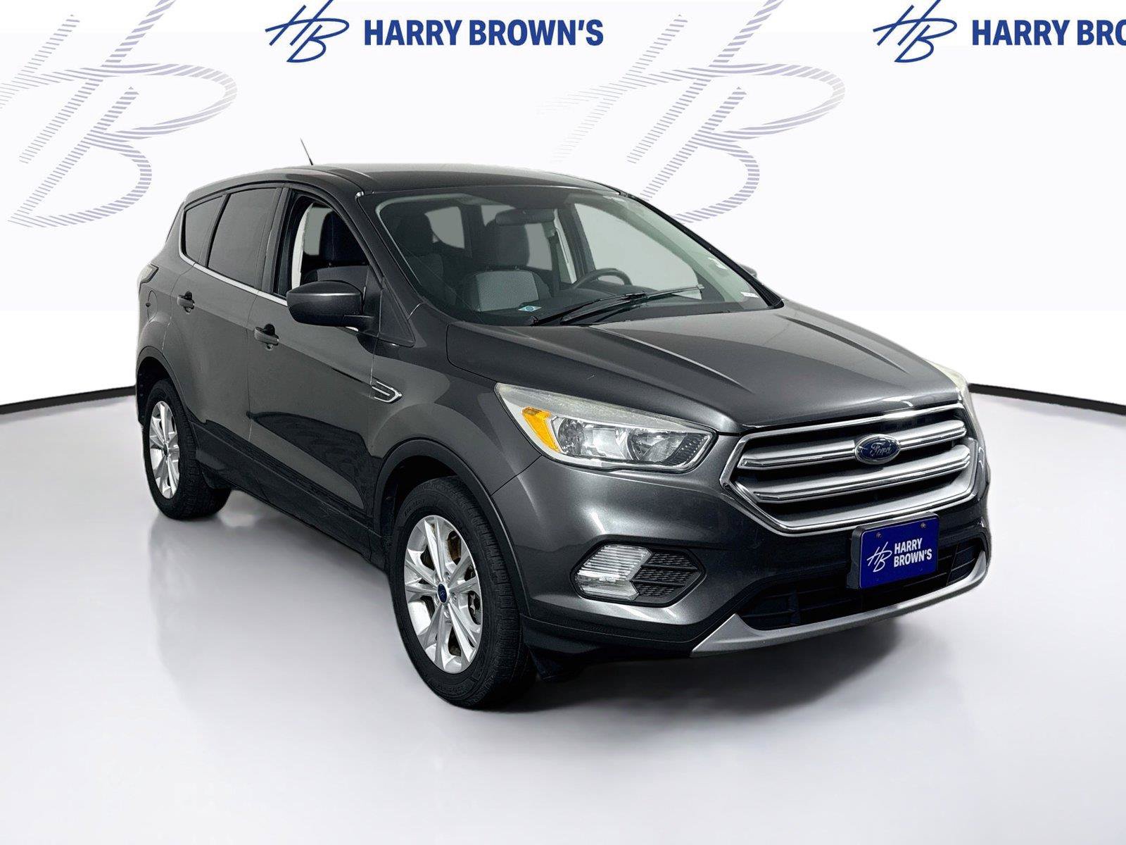 Used 2017 Ford Escape SE w/ SE Cold Weather Package AWD/4WD image 24