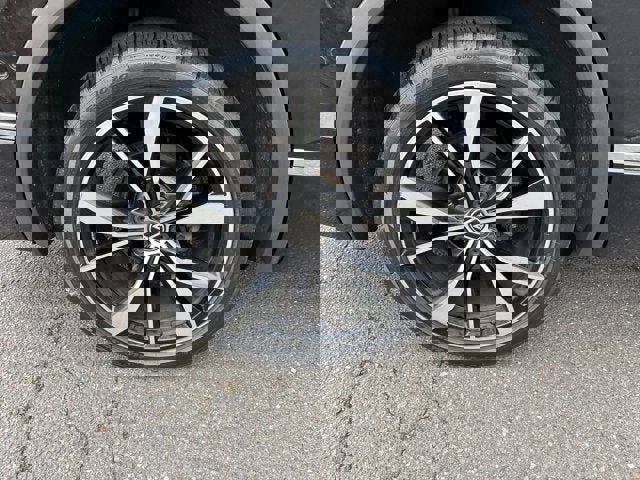 Used 2022 Volkswagen Tiguan SEL R-Line image 13