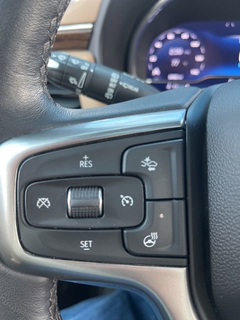 Used 2022 Chevrolet Tahoe Premier w/ Premium Package image 21