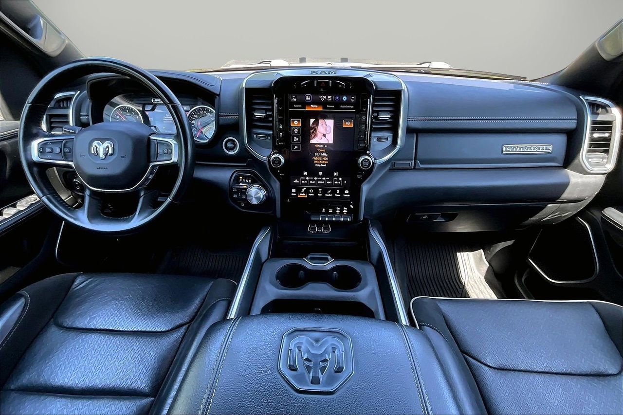Used 2023 RAM 1500 Laramie AWD/4WD image 15