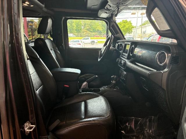 Used 2021 Jeep Wrangler Unlimited Sahara image 34