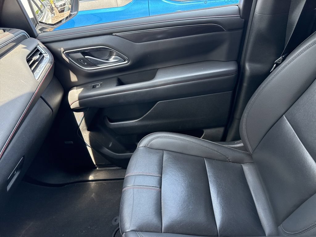 Used 2022 Chevrolet Tahoe RST w/ Sport Performance Package AWD/4WD image 14