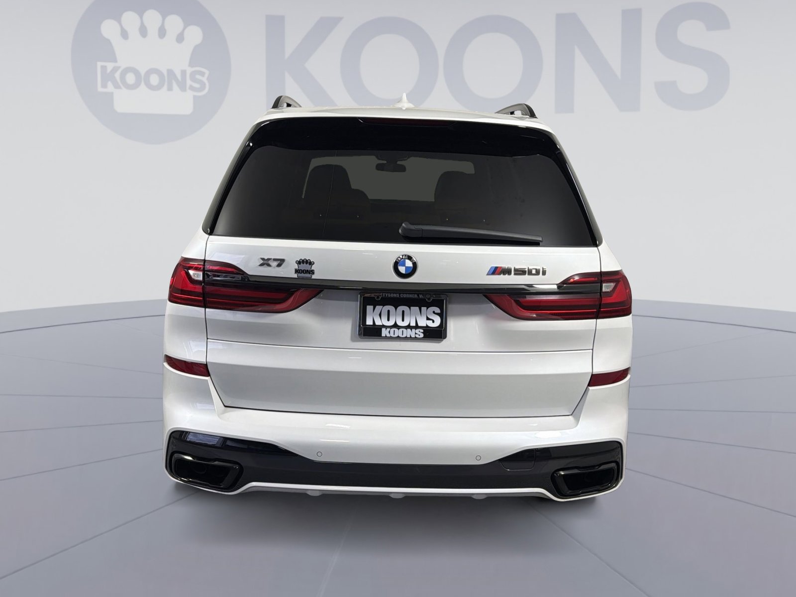 Used 2022 BMW X7 M50i w/ Dynamic Handling Package image 5