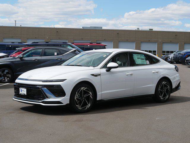New 2026 Hyundai Sonata SEL AWD/4WD image 2