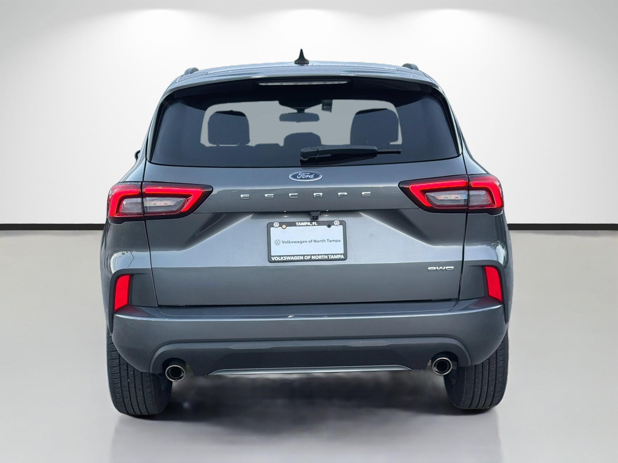Used 2024 Ford Escape ST-Line AWD/4WD image 4
