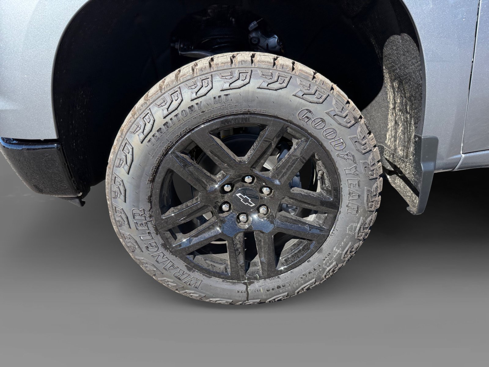 New 2026 Chevrolet Silverado 1500 Custom Trail Boss w/ Dark Appearance Package AWD/4WD image 9