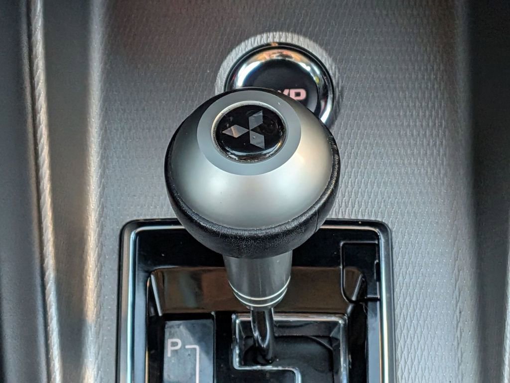 Used 2023 Mitsubishi Outlander Sport ES image 25