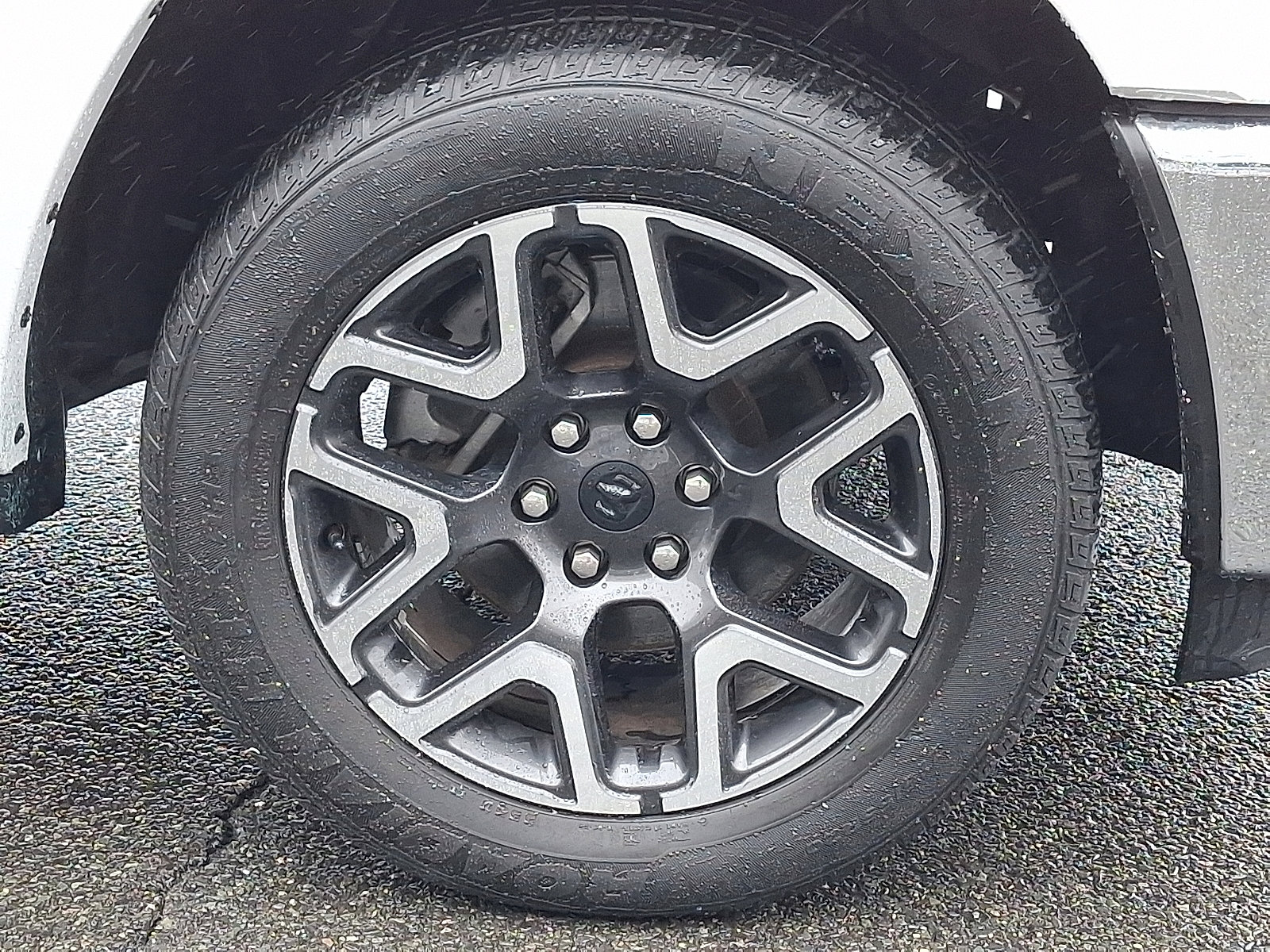 Certified 2025 RAM 1500 Laramie image 9