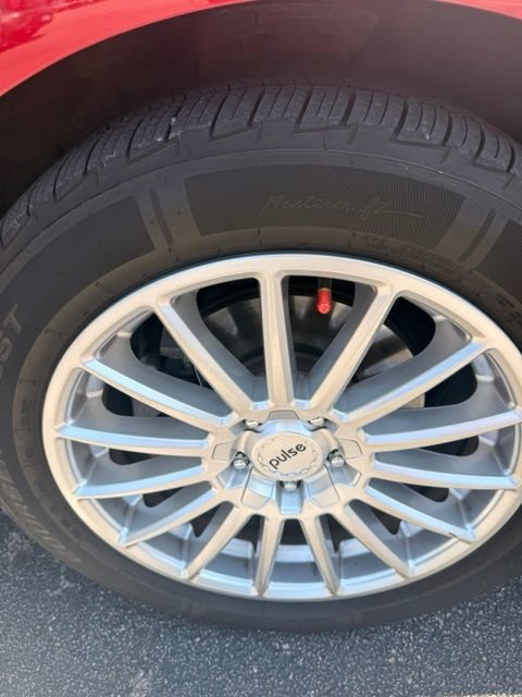 Used 2016 Ford Fusion Titanium FWD image 4
