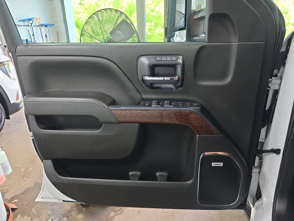 Used 2019 GMC Sierra 3500 SLT w/ Duramax Plus Package AWD/4WD image 25