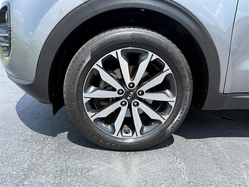 Used 2017 Kia Sportage EX w/ EX Premium Package AWD/4WD image 26