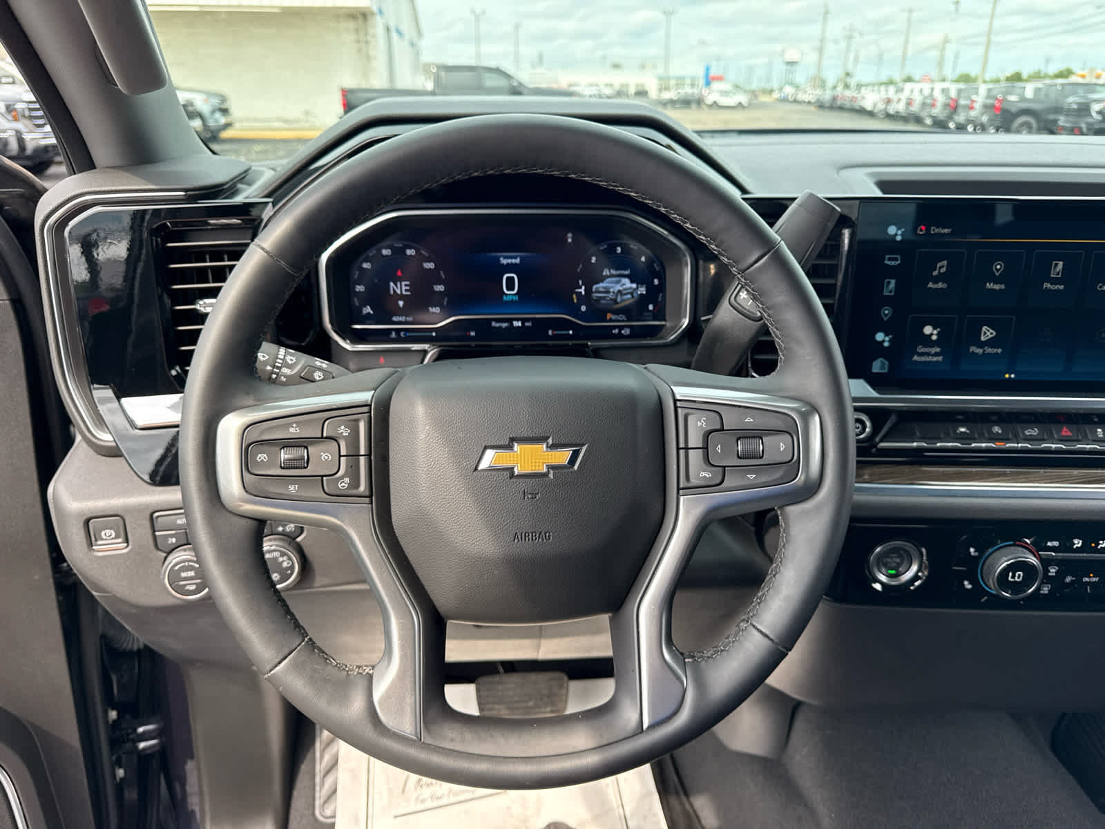 Certified 2024 Chevrolet Silverado 1500 LT AWD/4WD image 14