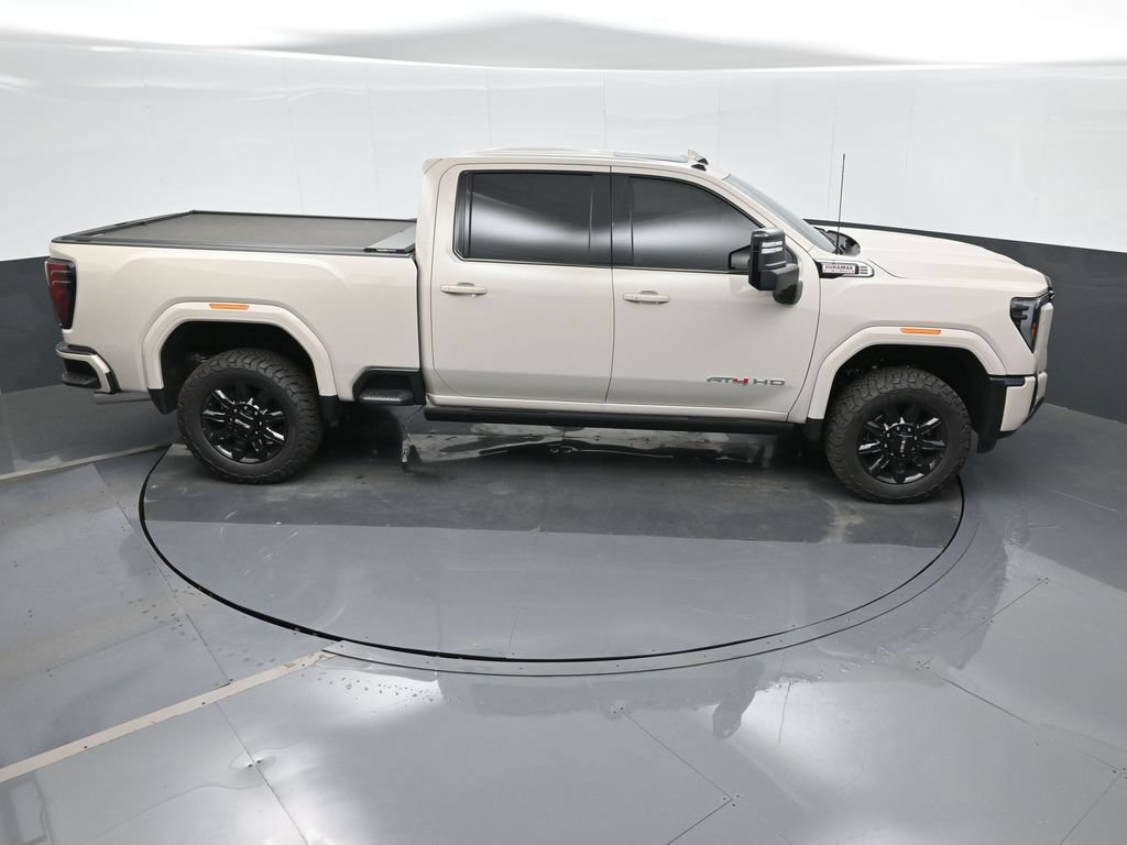 Used 2026 GMC Sierra 2500 AT4 w/ AT4 Premium Plus Package AWD/4WD image 31