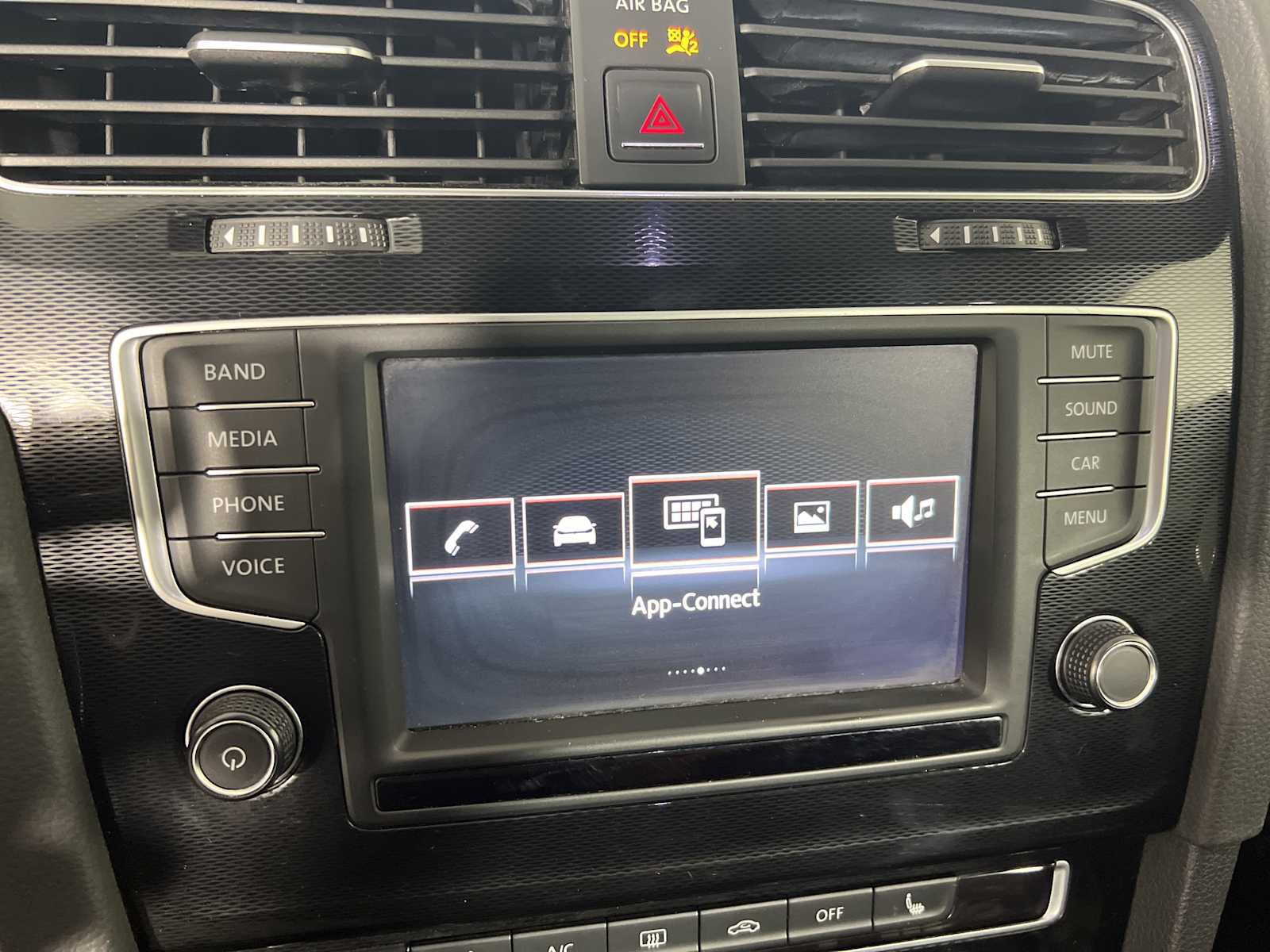 Used 2017 Volkswagen GTI S FWD image 23
