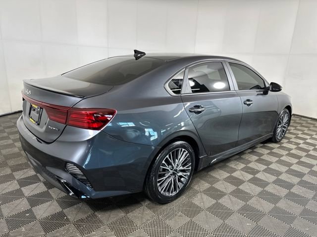 Used 2023 Kia Forte GT-Line image 3