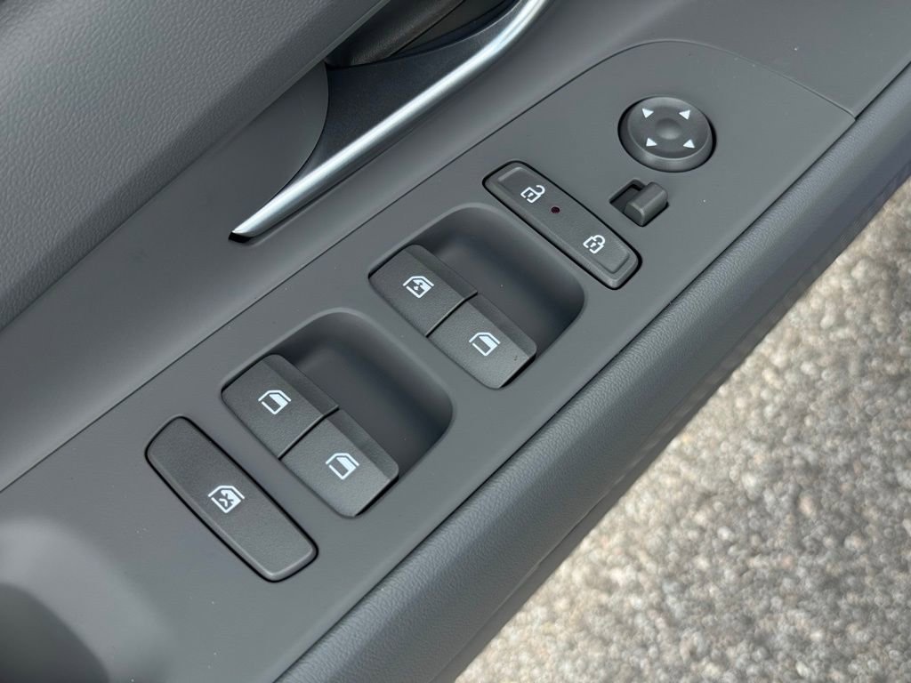 Used 2025 Hyundai Elantra Sport image 20