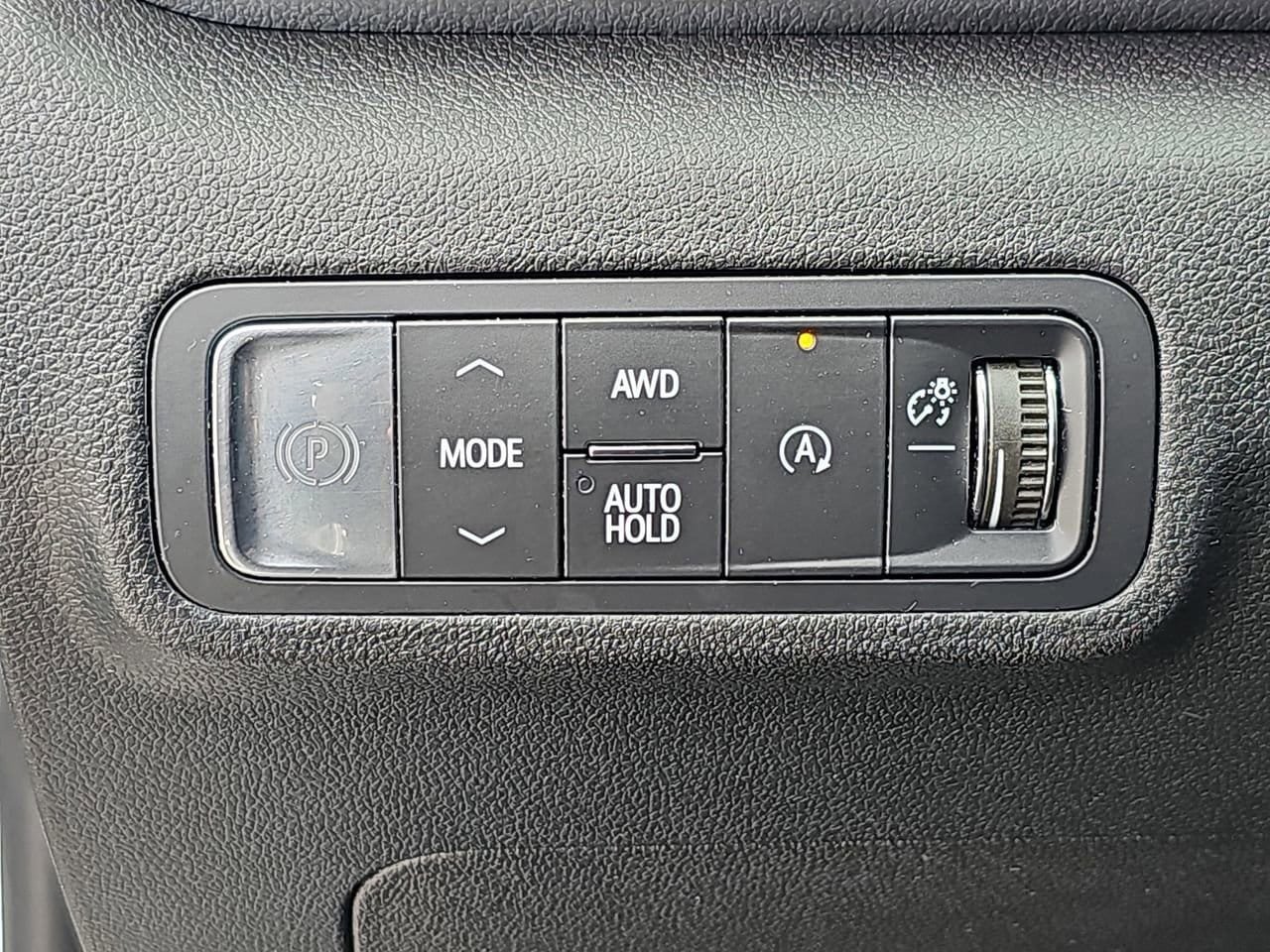 Used 2025 GMC Terrain Elevation AWD/4WD image 30