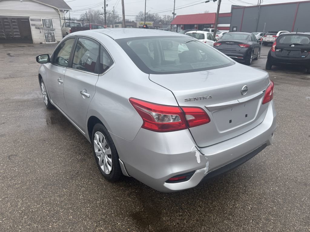Used 2016 Nissan Sentra S image 3
