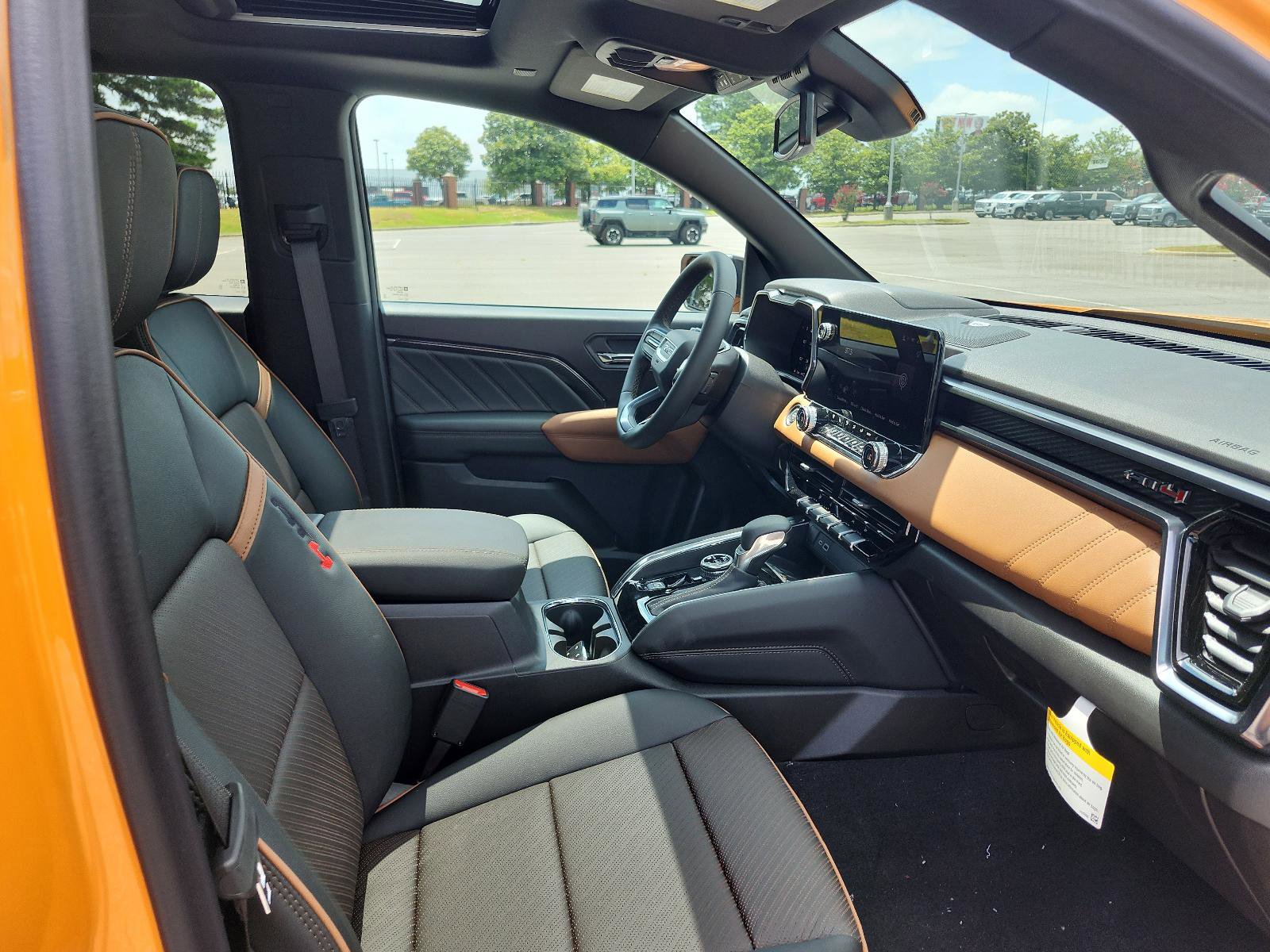 New 2025 GMC Canyon AT4 w/ Nightfall Edition image 7