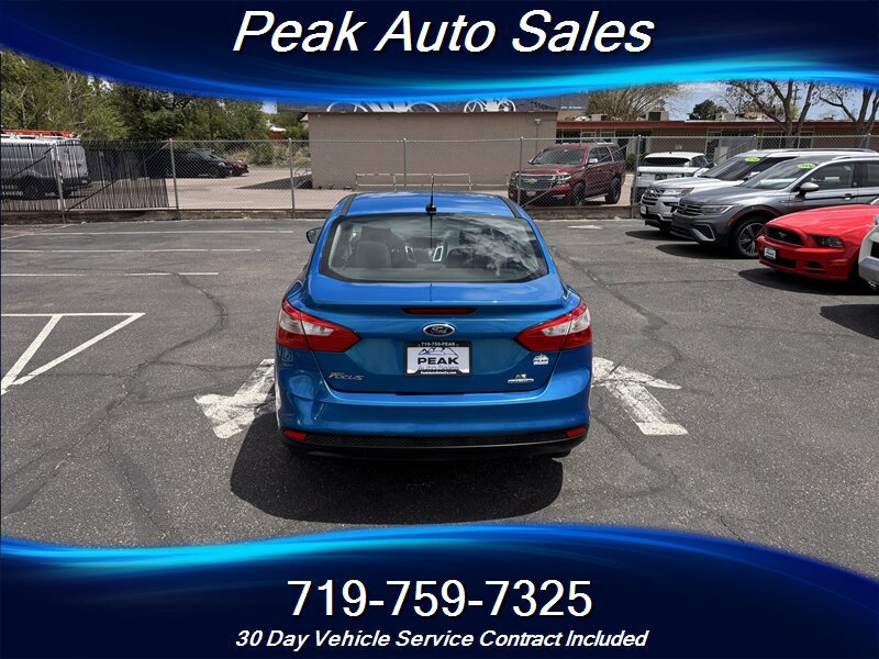 Used 2014 Ford Focus SE FWD image 6